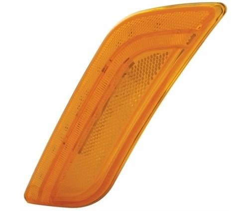 [PET6207] PETERBILT 579/587/567 FENDER TURN SIGNAL (AMBER) - LEFT SIDE